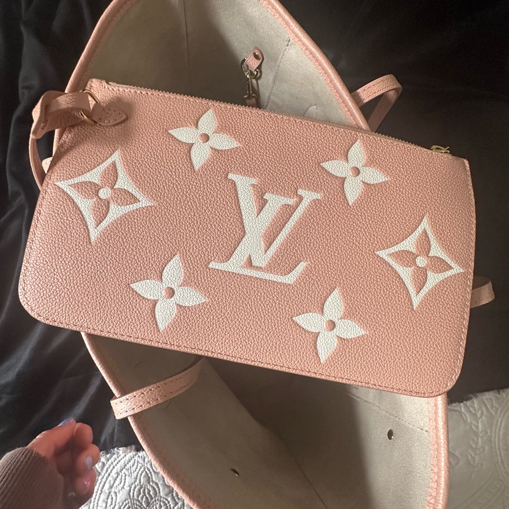 Sold on FB. Louis Vuitton Bicolor Monogram Empreinte Neverfull MM Rose - Picture 11 of 15